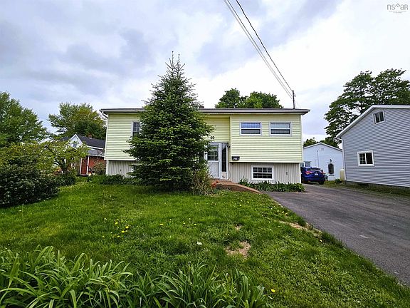 2nd image of 49 Hill St
