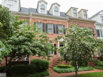 8857 Ashgrove House Ln, Vienna, VA, 22182