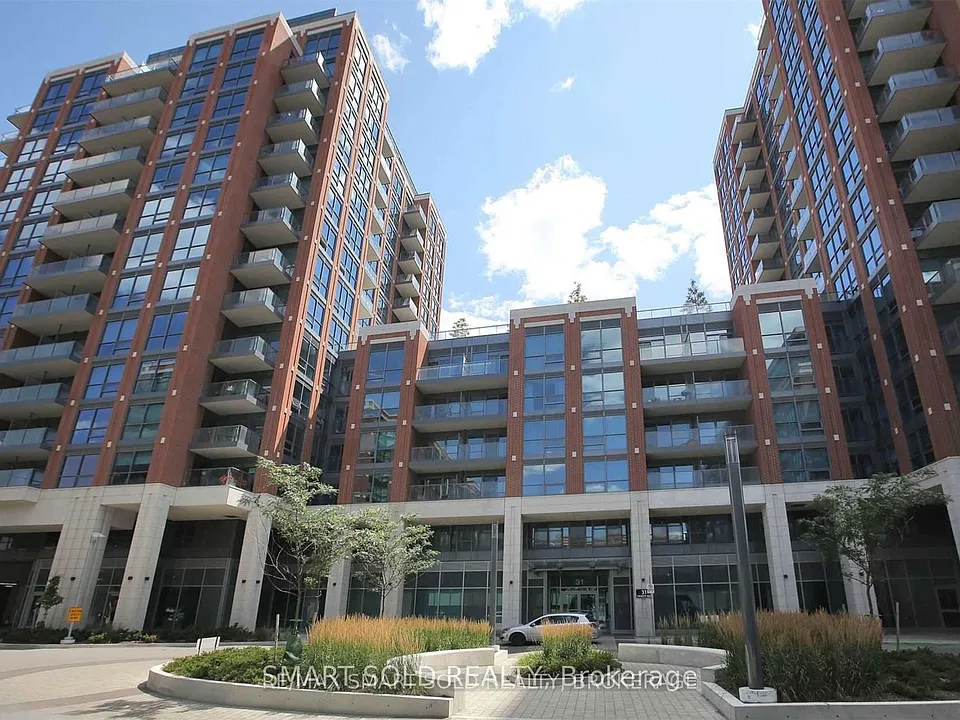 31 Tippett Rd #831
