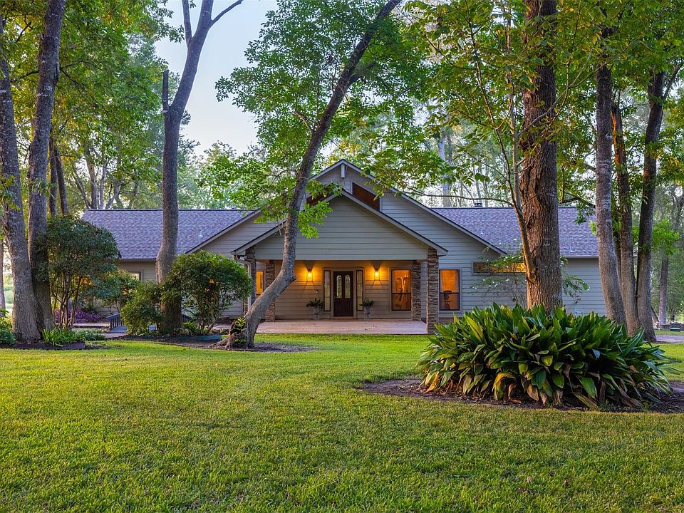 1st image of 2250 Dillard Rd