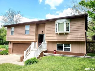 1404 W 4th St, Centralia, IL