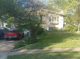 1217 Saint Andrews Rd, Bellevue, NE 68005