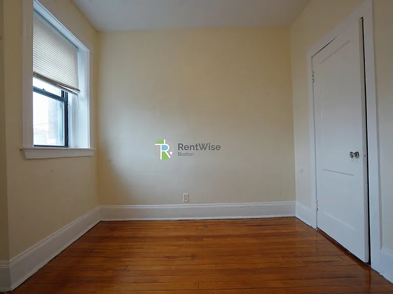 1210 Commonwealth Ave #7 — Photo 11
