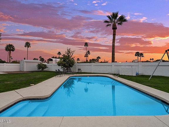 2nd image of 5429 E BLOOMFIELD Road