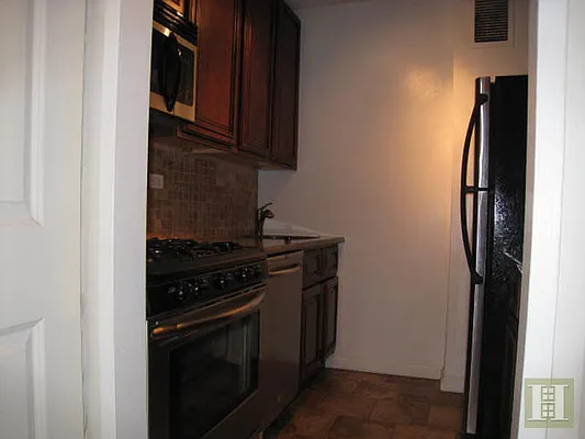 Rented by Halstead Real Estate | media 2