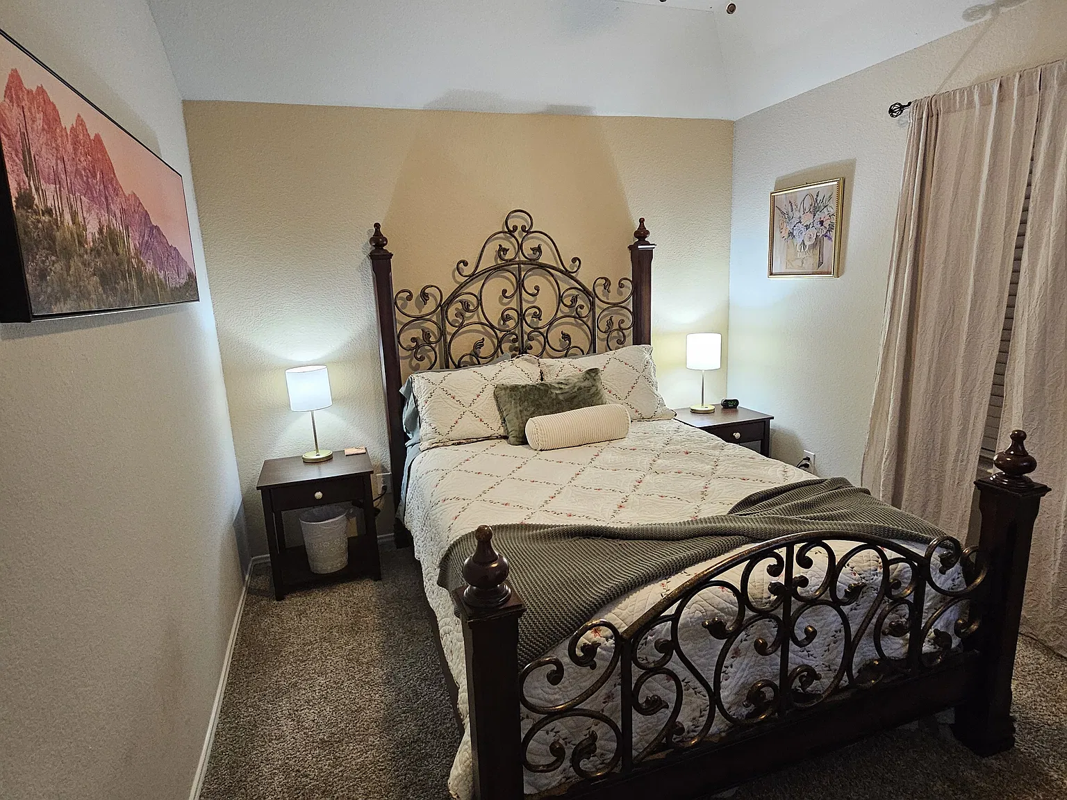 1 bed, 2124 sqft, $850 — Photo 2