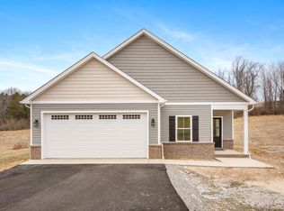 460 Fairfield Ln, Wytheville, VA 24382