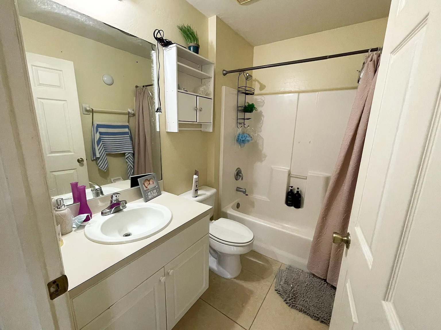 306 Southwest 24th Avenue - 1 — Photo 4