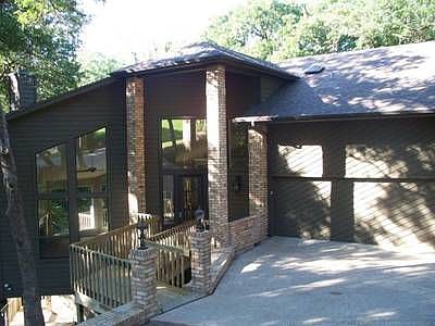 1st image of 3306 Stratford Dr