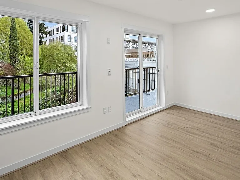 Equinox Apartments — Photo 24