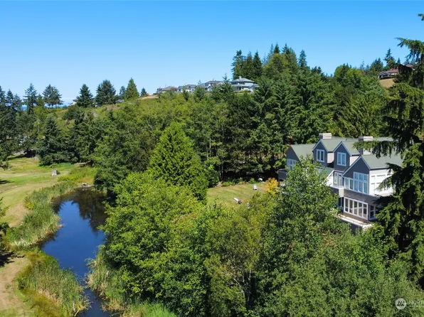 20 Fairway Lane #B, Port Ludlow, WA 98365