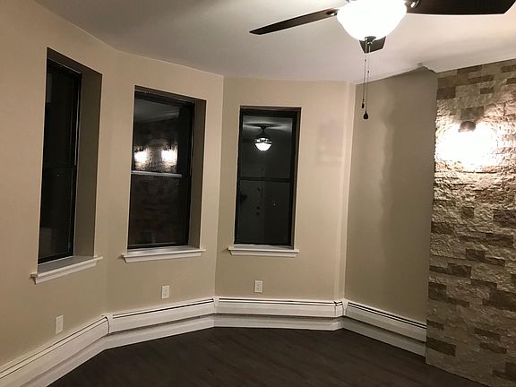 2nd image of 3 East St APT 6