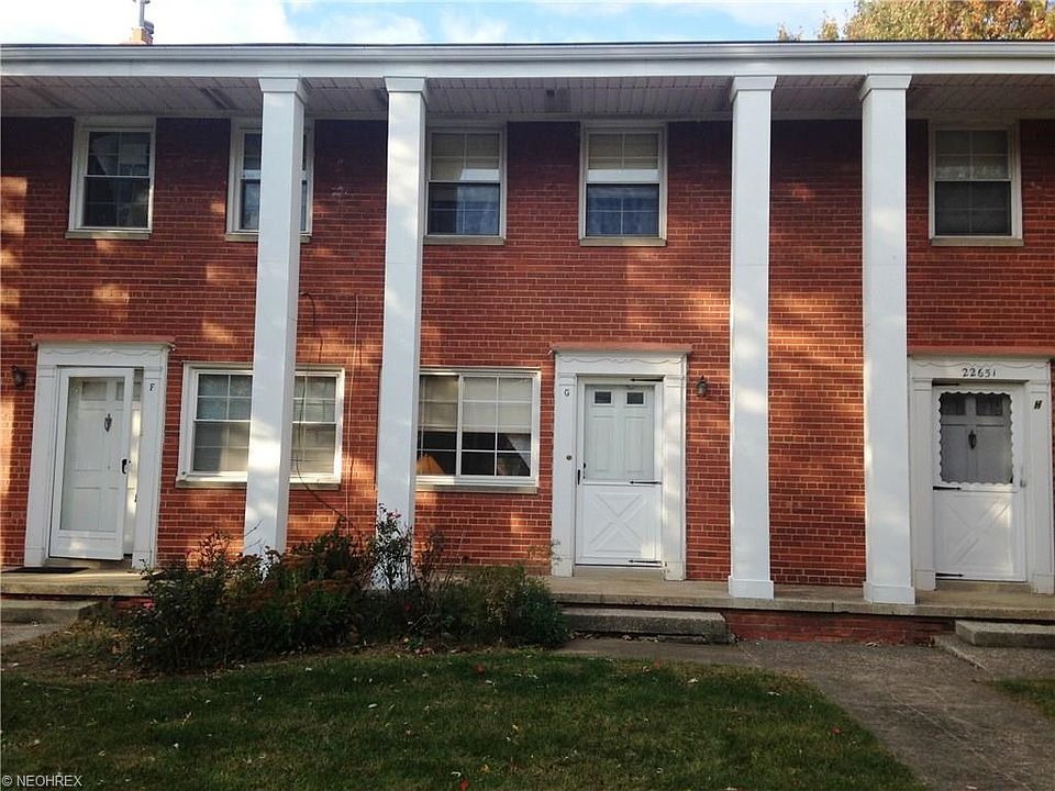2nd image of 22651 Fox Ave #G21