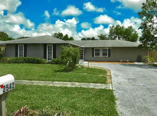2542 Inisbrook Rd, Riviera Beach, FL 33407