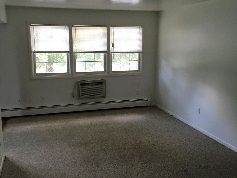 2nd image of 190 Parrish St APT 147