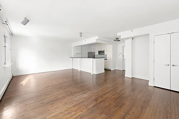 Rented by Compass | media 3