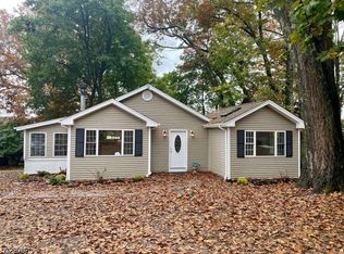 22 Selma Blvd, Randolph, NJ 07869