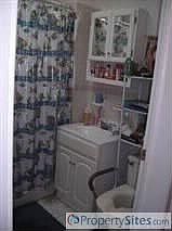 5th image of 3656 Olinville Ave