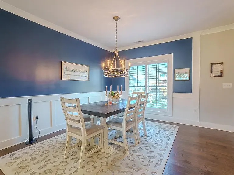127 Ashbey Cir — Photo 38