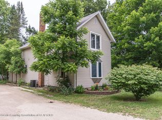 307 E 1st North St, Laingsburg, MI 48848