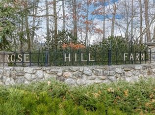 7 Rose Hill Rd, Suffern, NY 10901