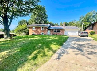 5800 Twickingham Ct, Evansville, IN 47711