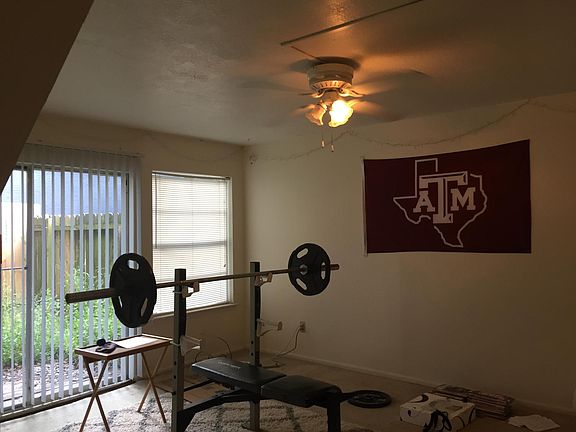 2nd image of 506 College Main APT C
