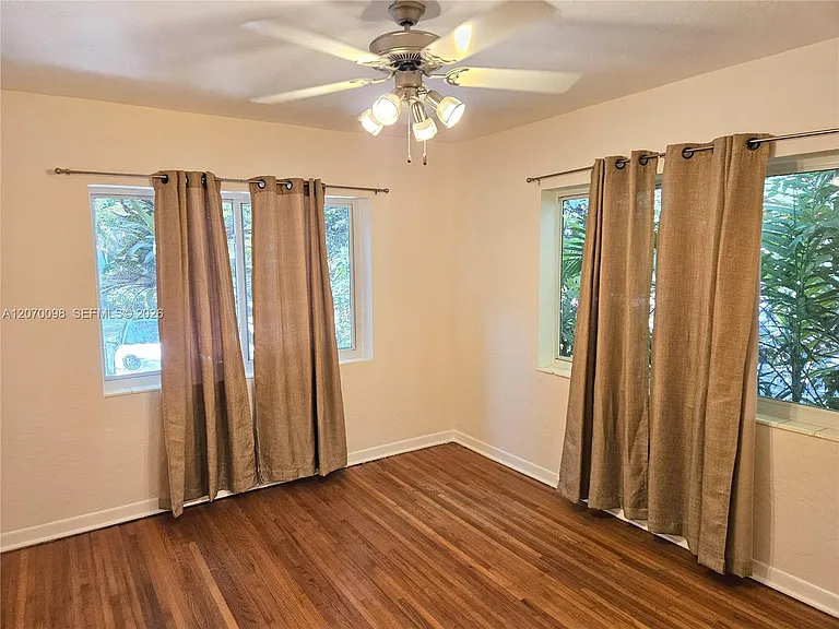 6624 SW 78th Ter — Photo 19
