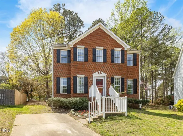 5 Maidenhair Ct, Durham, NC 27703