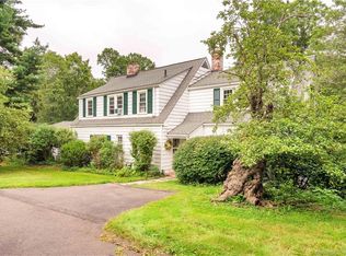 10 Cold Spring Dr, Bloomfield, CT 06002