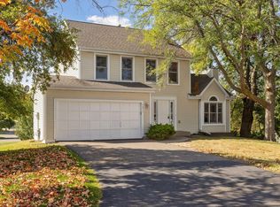 5071 Arrowood Ln N, Plymouth, MN 55442