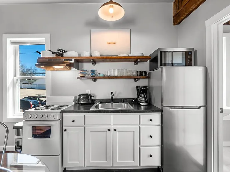 622 Broadway St #6 — Photo 5