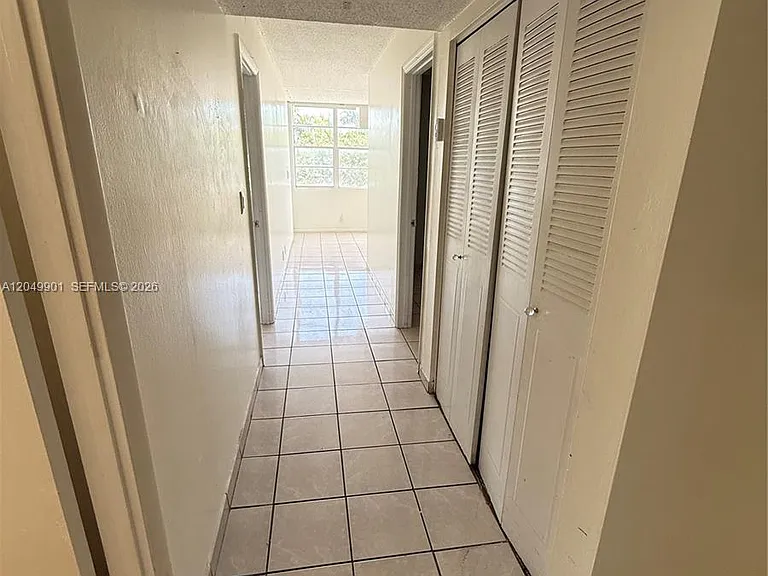 2025 NE 164th St #318 — Photo 7