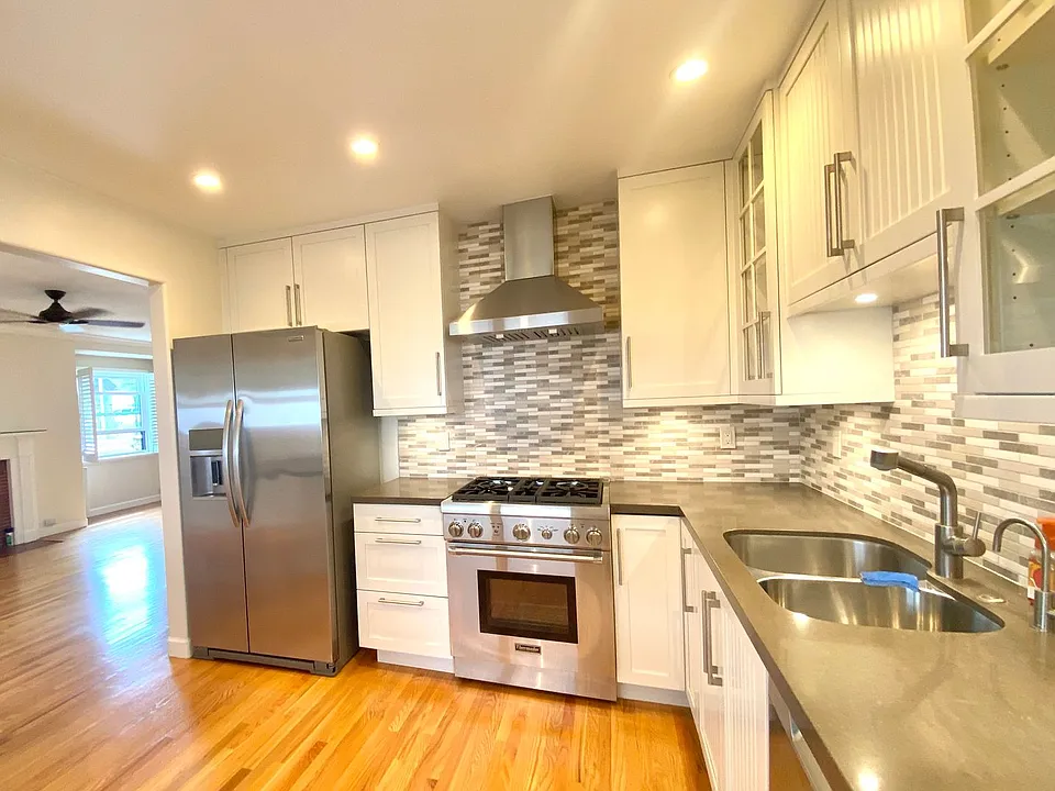 1035 Orilla Del Mar Dr