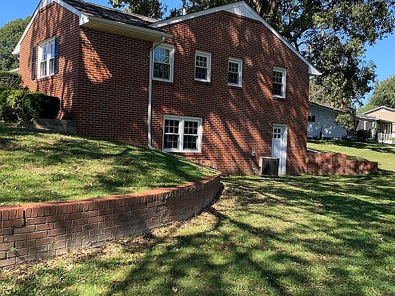 2nd image of 22520 Breton Bay Dr