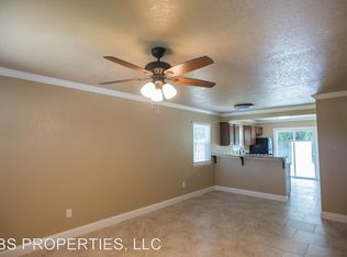 1913 S 40th St APT A, Springdale, AR 72762