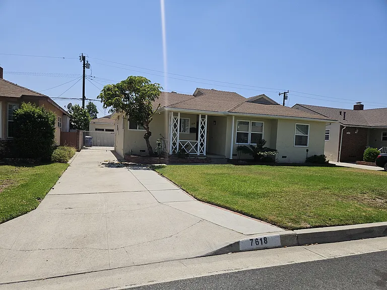 7618 Cleargrove Dr — Photo 30