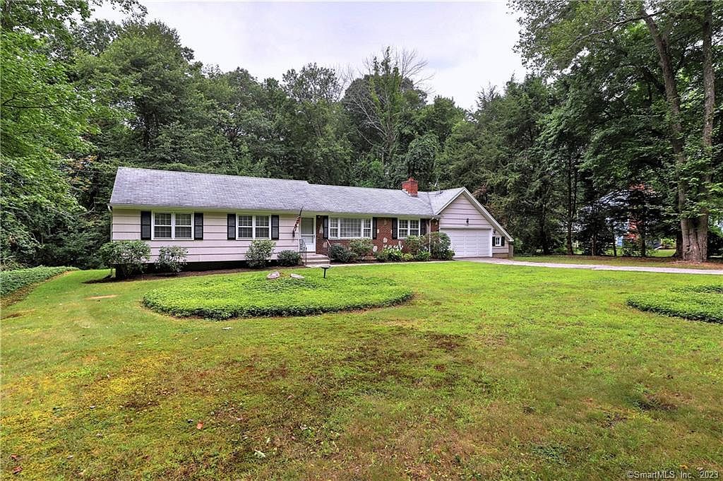 5307 Madison Ave, Trumbull, CT 06611 Zillow