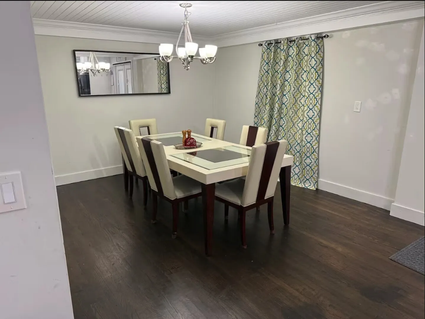 Newly Updated home in Downtown Raleigh — Photo 3
