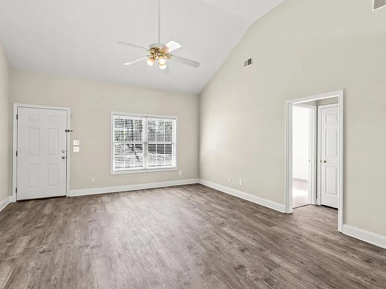 1844 D Ave — Photo 11