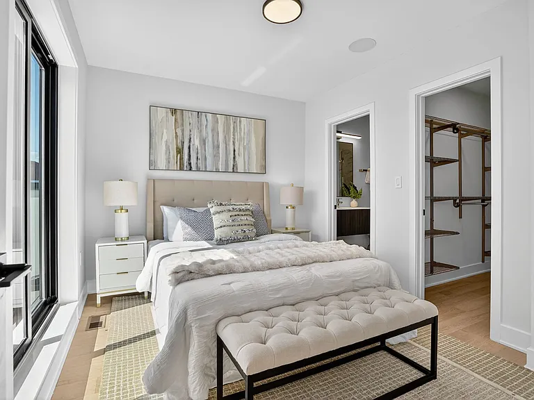 2440 Ontario Rd NW #9 — Photo 10