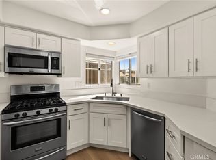 8115 E Oak Ridge Cir, Anaheim, CA 92808