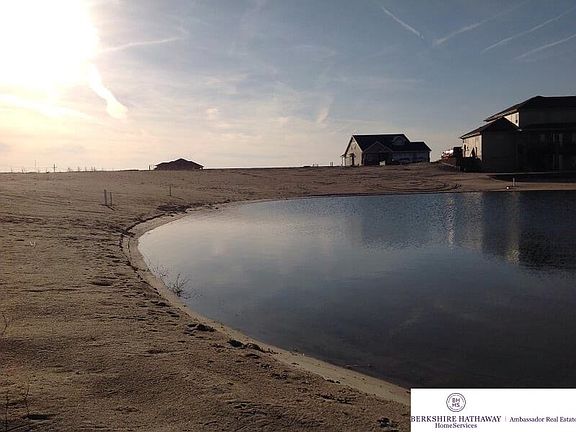 5th image of 306 Driftwood Ln