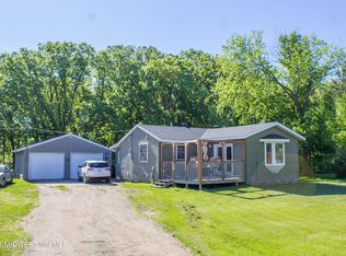 33192 Otter Tail River Rd, Ottertail, MN 56571