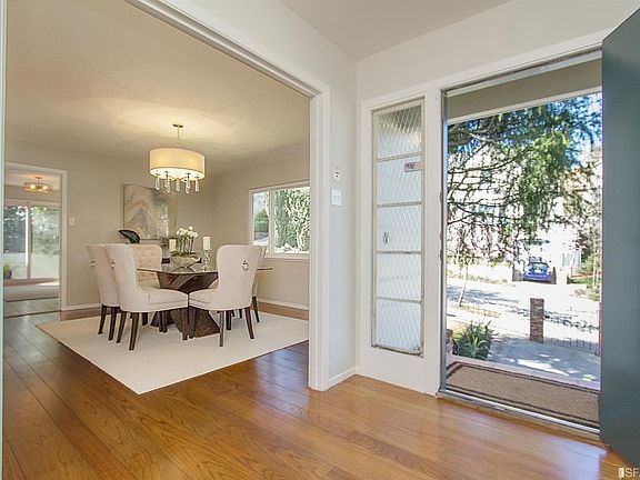 5th image of 205 Castenada Ave
