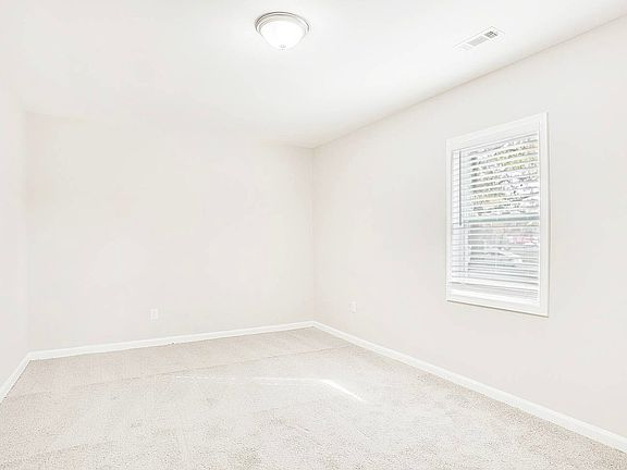 3rd image of 4764 Fellsridge Dr #1