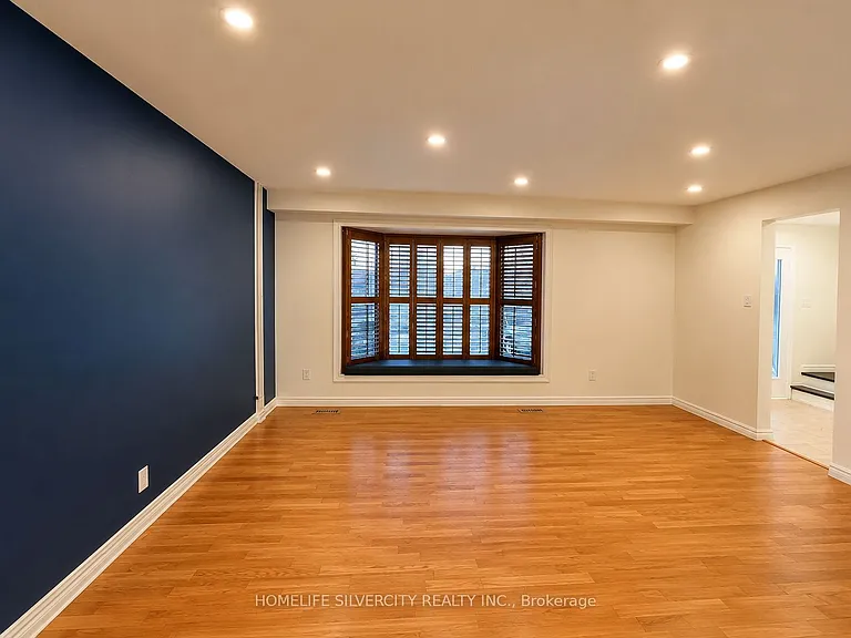 9 Hardwick Dr — Photo 8