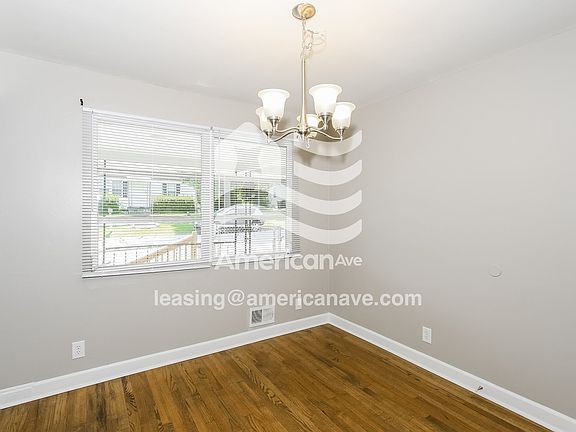 1537938_005_wm_-_dining_room_13019435.jpg