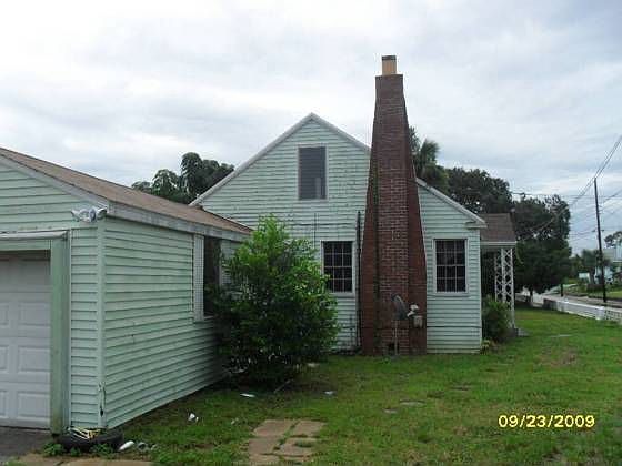 1st image of 240 N Hollywood Ave