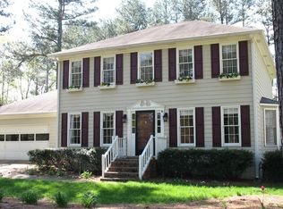 2725 Shadow Pine Dr, Roswell, GA 30076